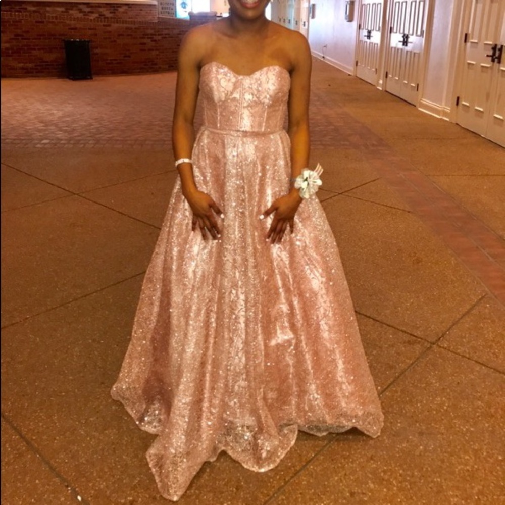 Gianni Bini Prom Dress